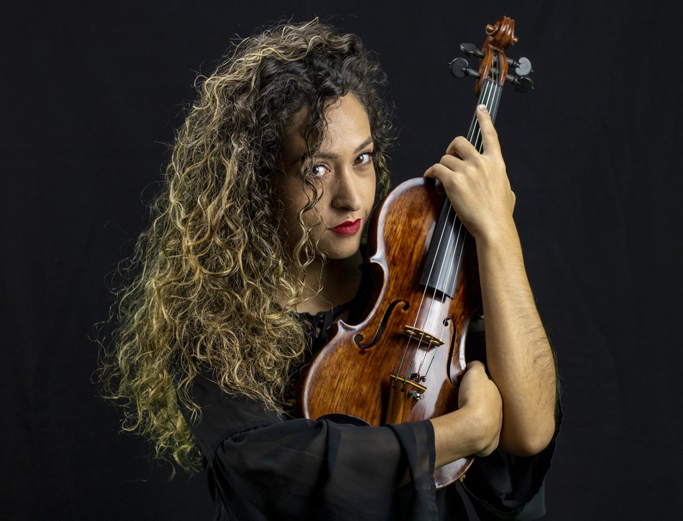 Musicista do Instituto Moinho Cultural de Corumbá é selecionada para se apresentar com Orquestra Sinfônica Brasileira